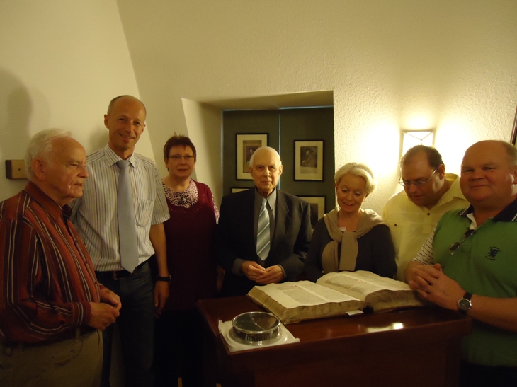 Dr. Gnter Welteke, CDU-Kreisvorsitzender Armin Schwarz, MdL, Ulrike 	Tnephl, Adolf Brehm, Angela Dingel-Padberg, Bernd Schaub, Friedrich Schfer 	